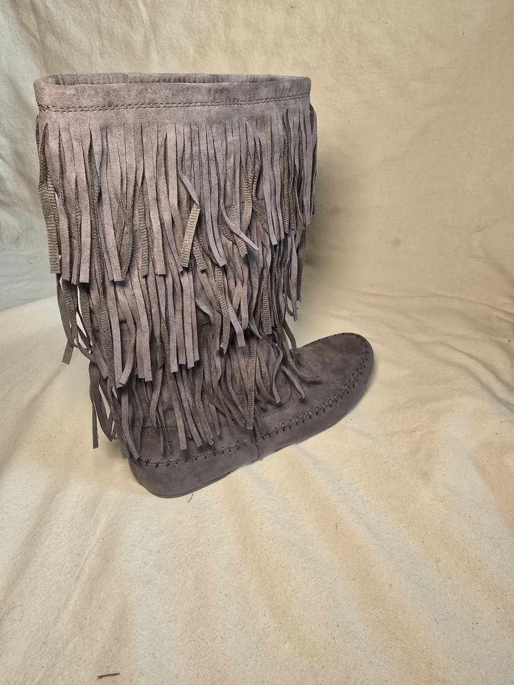 Arizona Gray Suede 3-Layer Fringe Mid-Calf Moccasin Boot Size 11 - Picture 5 of 9